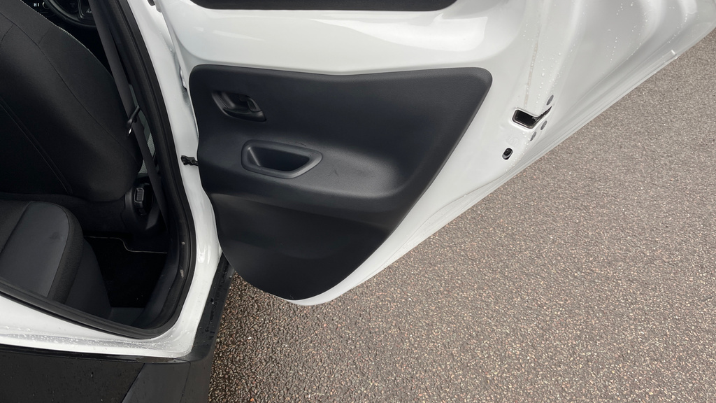 Toyota Aygo X 1.0 Vvt-i Edge Black #26