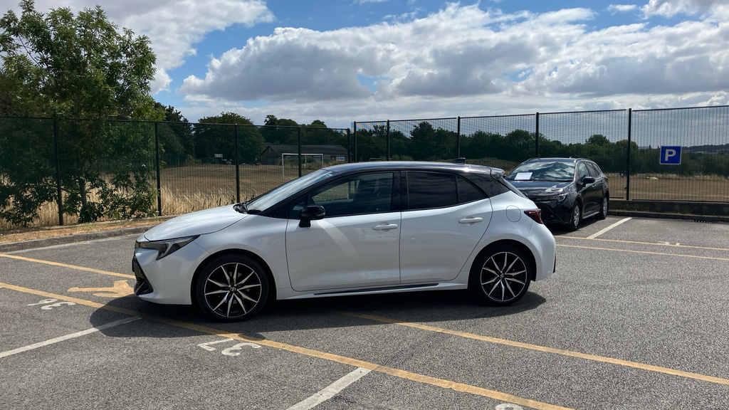 Toyota Corolla 1.8 Vvt-h Design Hatchback Hybrid Cvt E Red #23