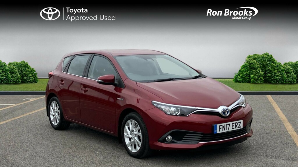 Toyota Auris 1.8 Vvt-h Business Edition Red