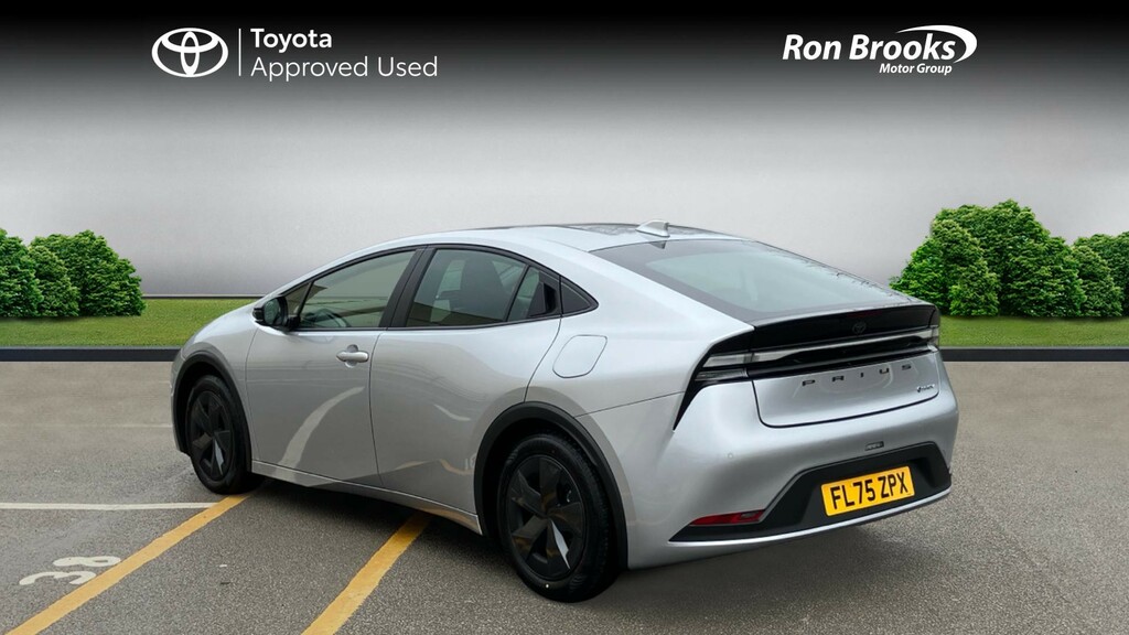 Toyota Prius 2.0 13.6Kwh Design Cvt Eur Silver #4
