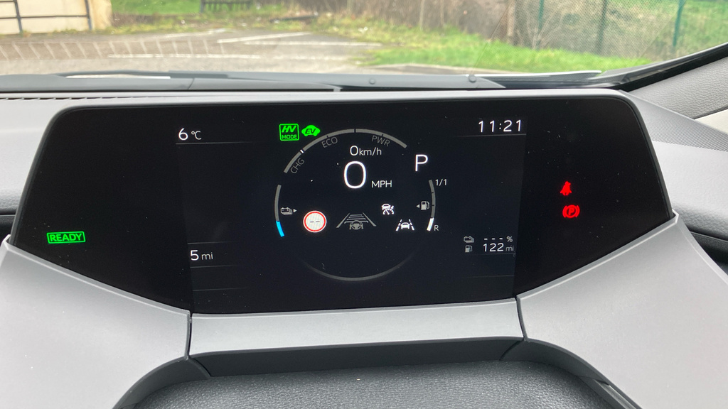 Toyota Prius Saloon 1.5 Cvt 2025 Black #9