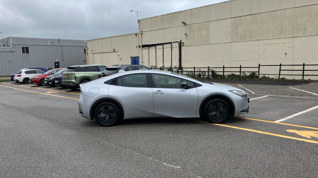 Toyota Prius Saloon 1.5 Cvt 2025 Black #16