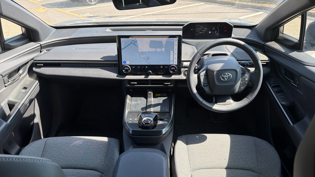 Toyota bZ4X 73.1Kwh Design Grey #5