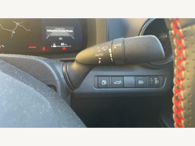 Toyota C-Hr 1.8 Vvt-h Icon Cvt Red #29