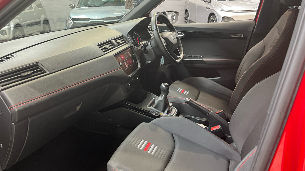 Seat Arona 1.5 Tsi Evo Fr Euro 6 Ss Red #4