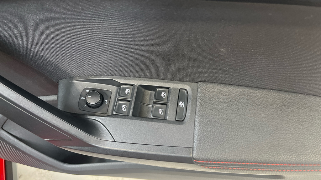 Seat Arona 1.0 Tsi 115 Se Technology Dsg Cwvehiclemarketi Red #43