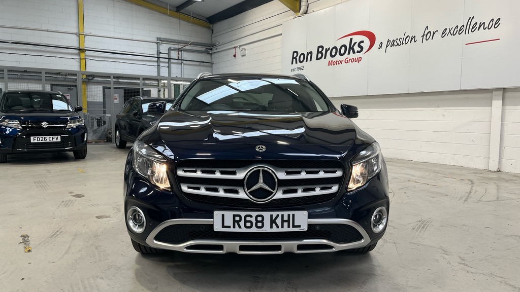 Mercedes-Benz GLA Class 1.6 Gla200 Sport Euro 6 Ss Red #22