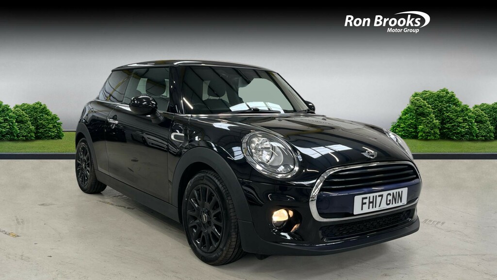 Mini Hatch 1.5 Cooper Euro 6 S Black