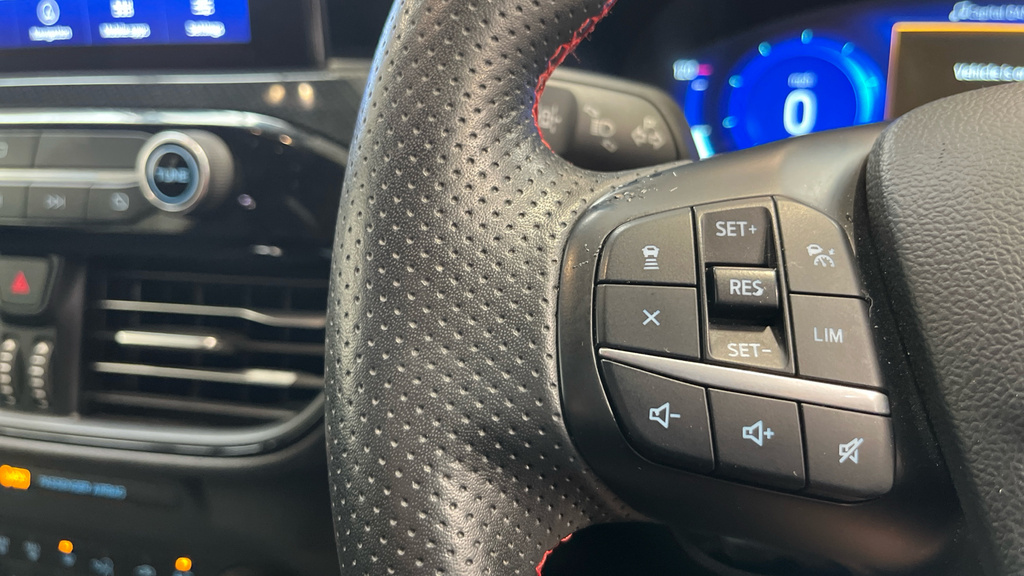 Ford Kuga St-line X Edition 1.5T Ecoboost 150Ps Fwd 6 Silver #44