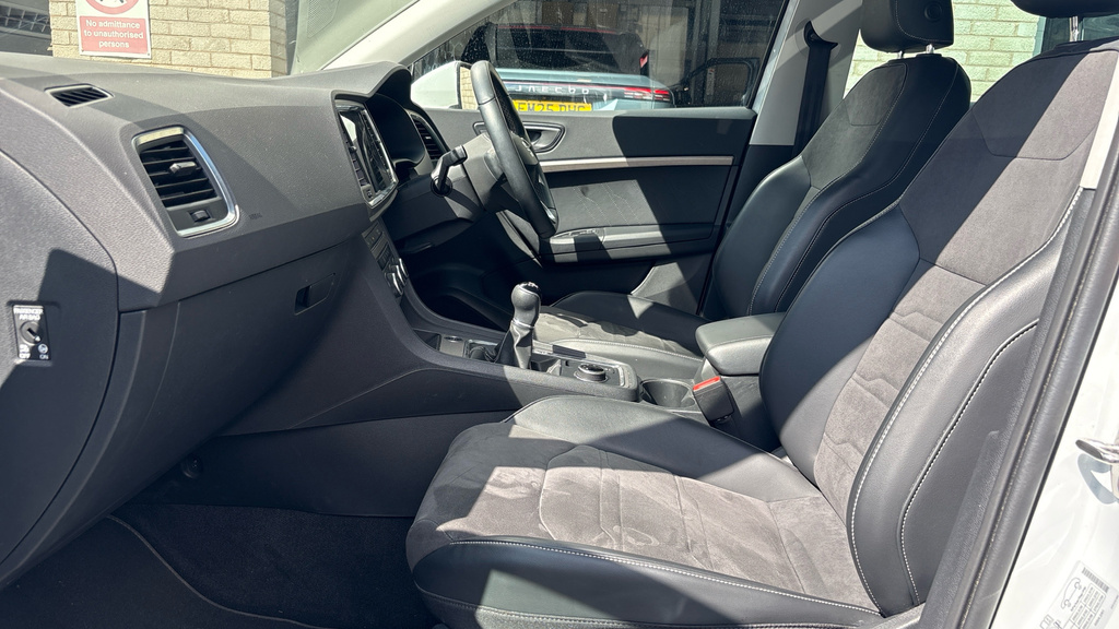 Seat Ateca 1.5 Tsi Evo Xperience Euro ST23WXK White #5
