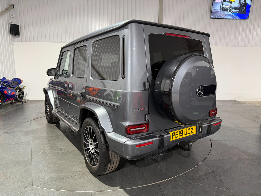 Mercedes-Benz G Class 2.9 G350d Amg Line Premium Suv G-tron #3