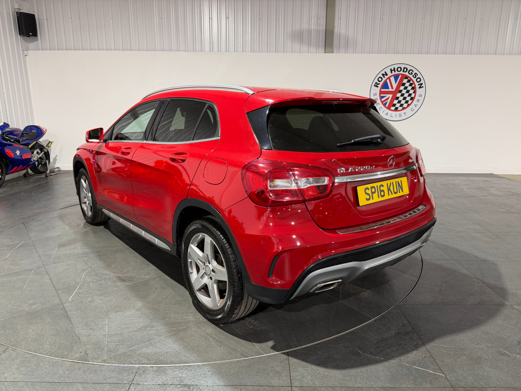Mercedes-Benz GLA Class 2.1 Gla220d Amg Line Suv 7G-dct 4Matic  #4