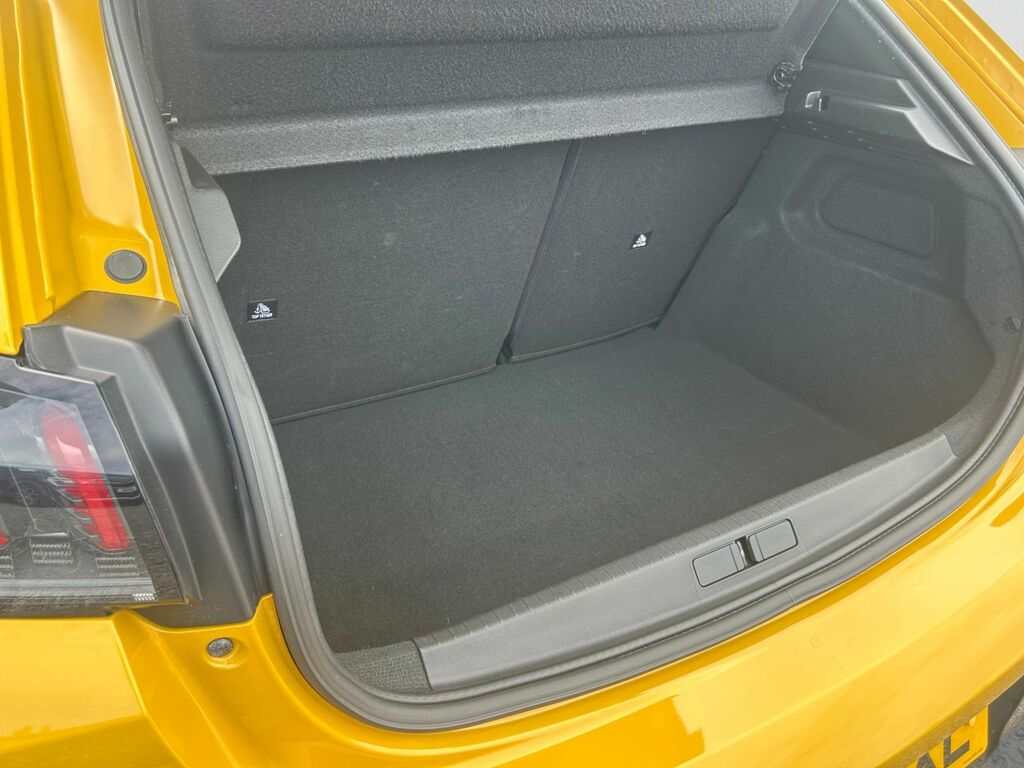 Peugeot 208 1.2 Puretech Allure Premium Hatchback M CK22HXL Yellow #5