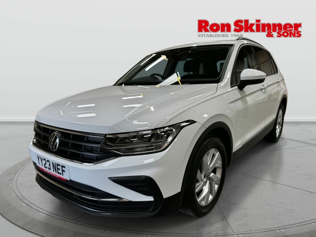 Volkswagen Tiguan 2.0 Tdi Life Suv Dsg Euro 6 Ss 150 YY23NEF White #2