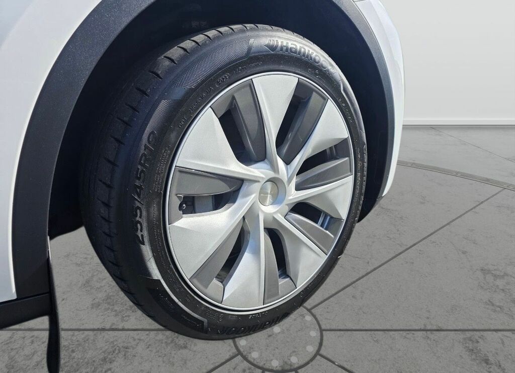 Tesla Model Y Suv Rwd 346 Ps HJ24TPV White #5