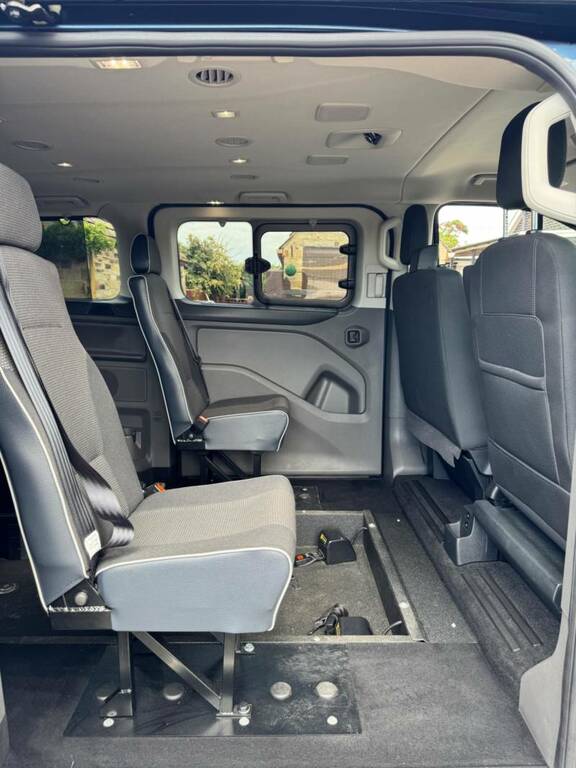 Ford Tourneo Custom 2.0L 2.0 310 Ecoblue Titanium Minibus M Silver #14