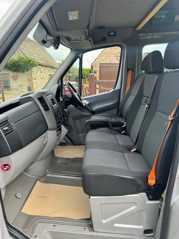 Mercedes-Benz Sprinter Chassis Cab 3.0 Cdi 519 Cab Mwb 190Bhp Ambulance Yellow #13