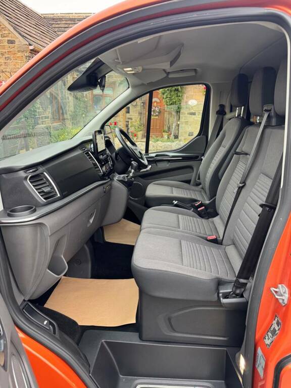 Ford Tourneo Custom 2.0 320 Ecoblue Titanium L1 Euro 6 Ss Black #9