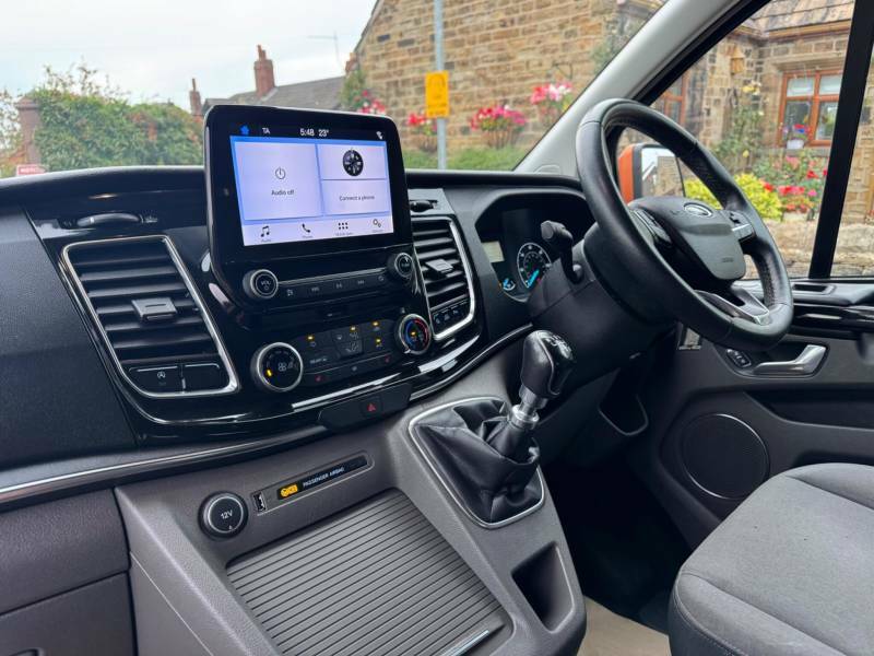 Ford Tourneo Custom 2.0 320 Ecoblue Titanium Minibus 9 Seat Air C Silver #10