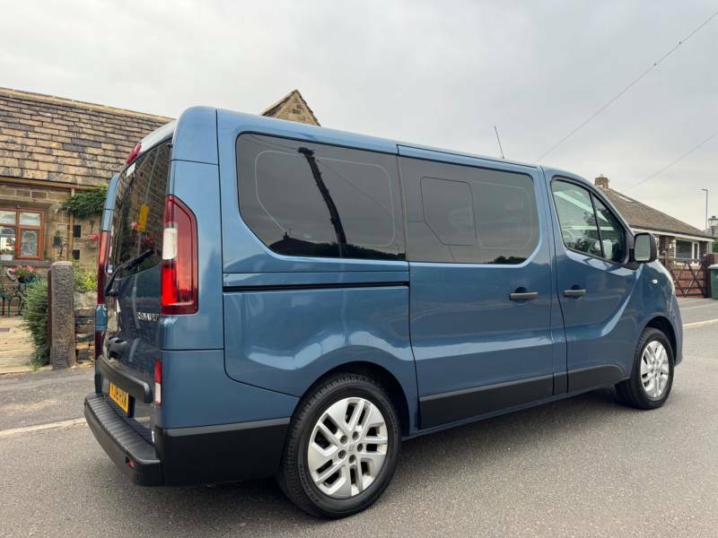 Renault Trafic 1.6 Dci 27 Business Swb Standard Roof Euro 6 Blue #3