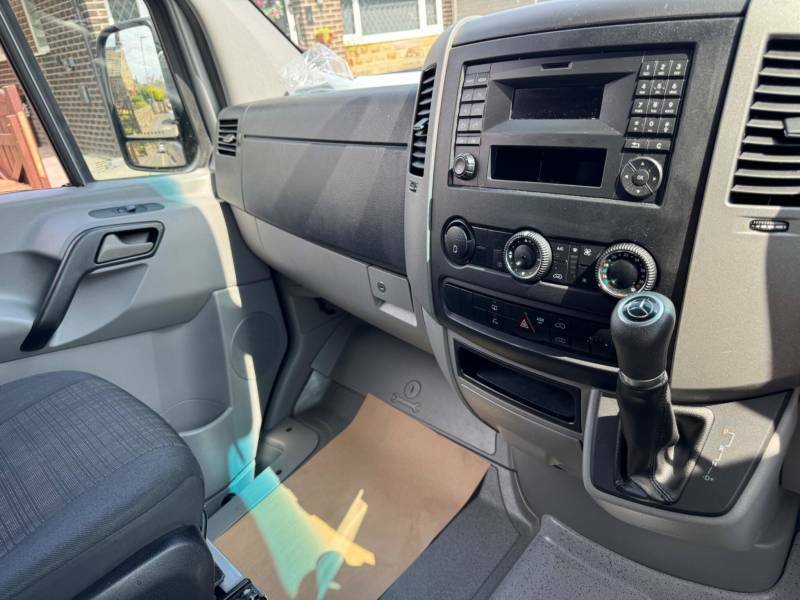 Mercedes-Benz Sprinter 313 Cdi 129 Xlwb High Roof Rwd 21067 White #11