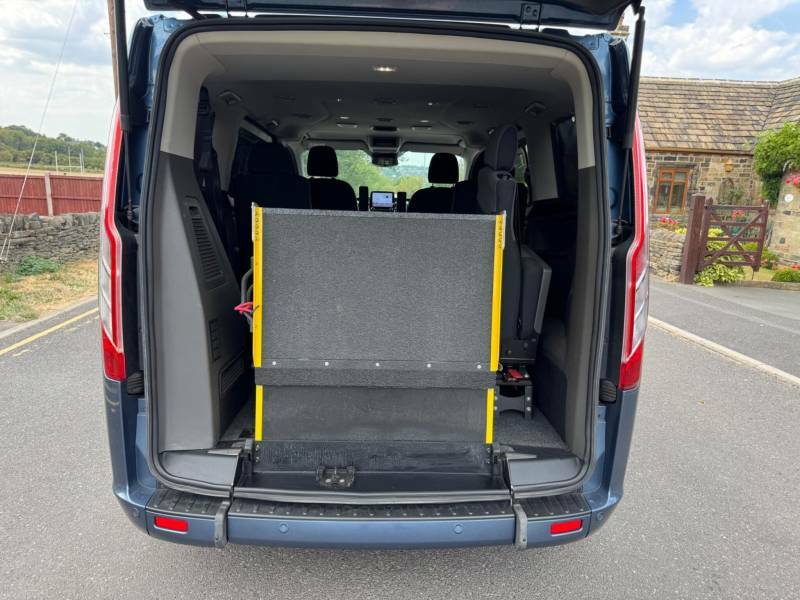 Ford Tourneo Custom Wheelchair Accessible Vehicle 2.0 Tourneo Custom T Black #13
