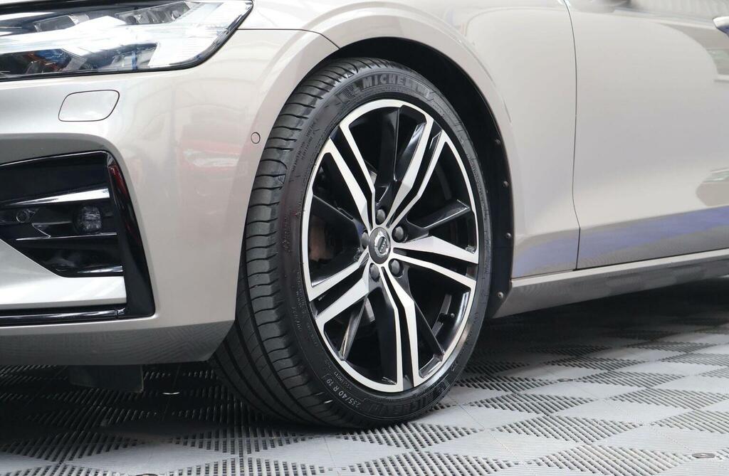 Volvo V60 2.0 D4 R-design Pro Euro 6 Ss Grey #5