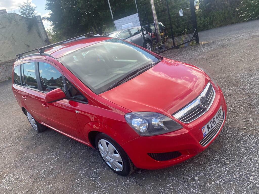 Vauxhall Zafira 1.6 16V Exclusiv Euro 5 Red