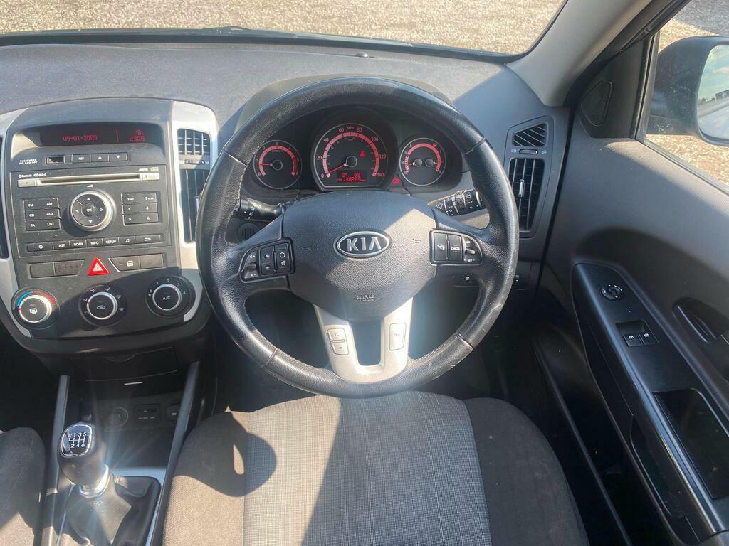 Kia Ceed 1.6 Crdi Ecodynamics 2 Sports Wagon Euro 5 S S Grey #6