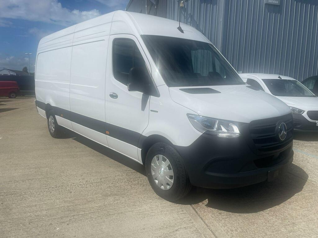 Mercedes-Benz eSprinter 314 81Kwh Pro L3 H2 White