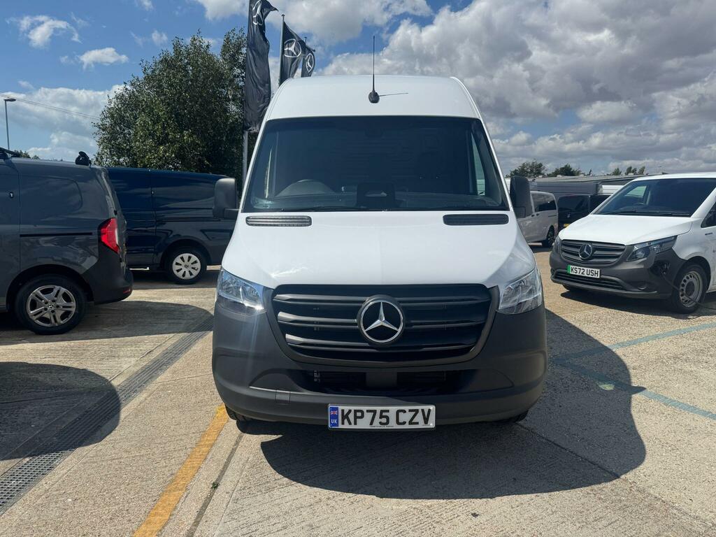 Mercedes-Benz Sprinter 2.0 315 Cdi Pro G-tronic Rwd L3 H2 Euro 6 Ss KP75CZV White #2