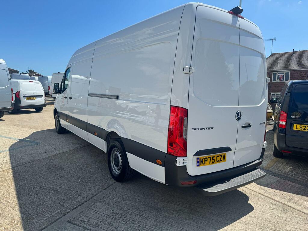 Mercedes-Benz Sprinter 2.0 315 Cdi Pro G-tronic Rwd L3 H2 Euro 6 Ss KP75CZV White #6