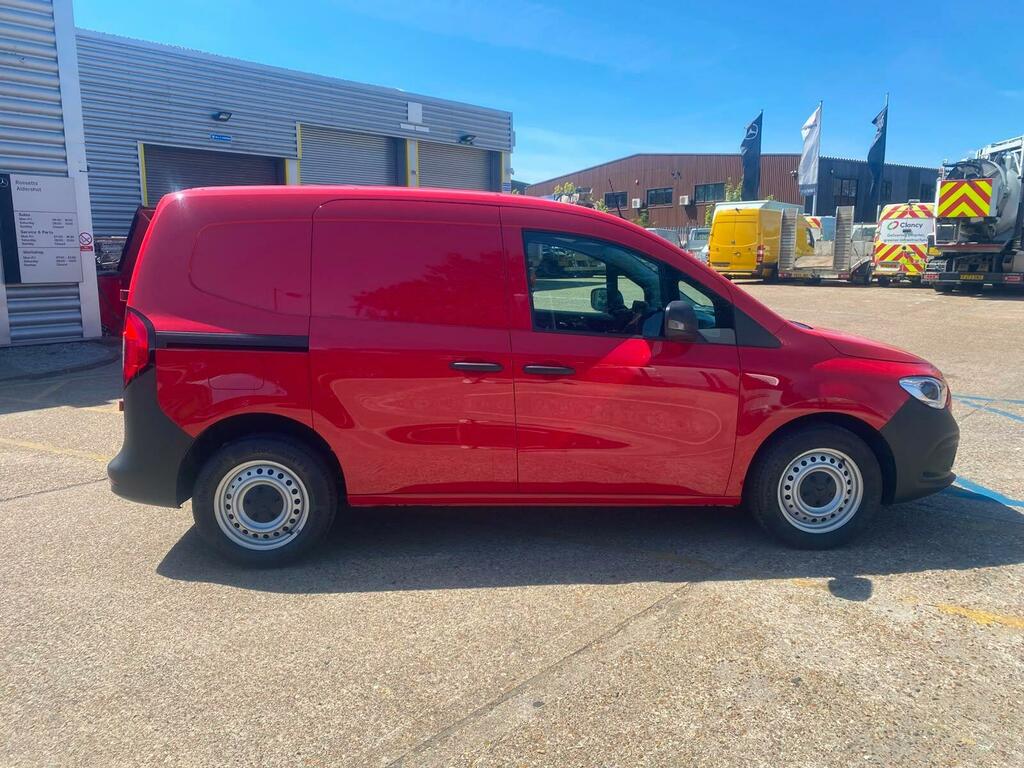 Mercedes-Benz CITAN 110 Van L1 Progressive White #7