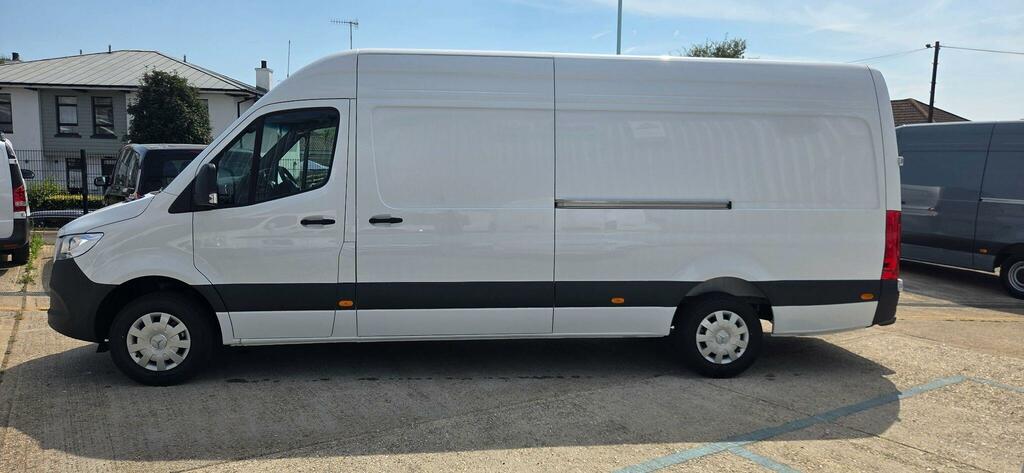 Mercedes-Benz Sprinter 2.0 315 Cdi Pro Rwd L3 H2 Euro 6 Ss White #5