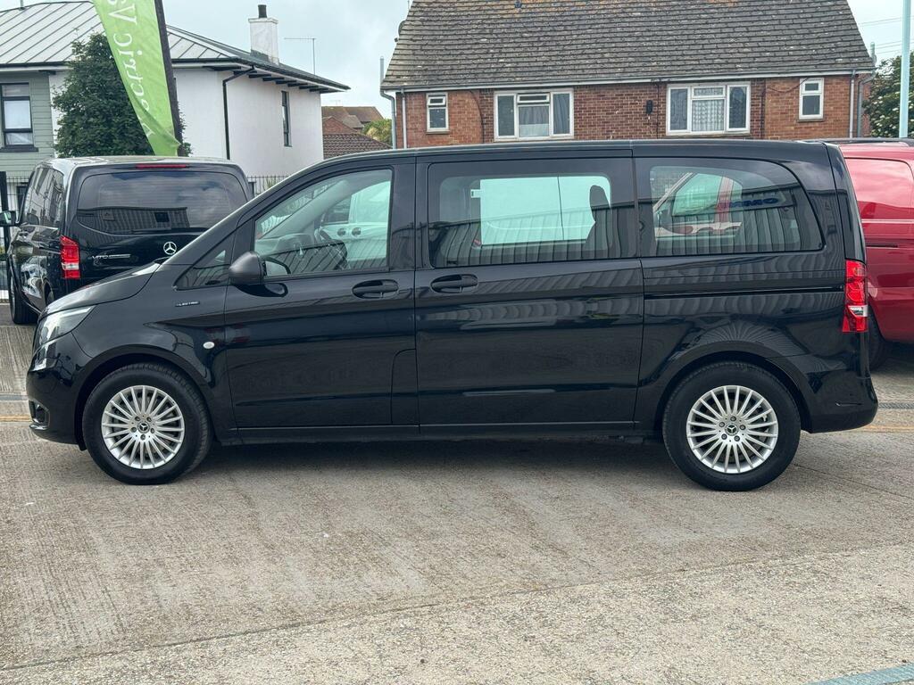 Mercedes-Benz eVito 100Kwh Pro Tourer Fwd L1 8 Seat Black #5