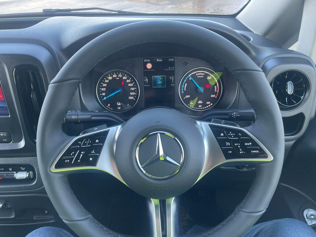 Mercedes-Benz eVito 116 E 66Kwh Progressive Fwd L2 6Dr Lwb White #34