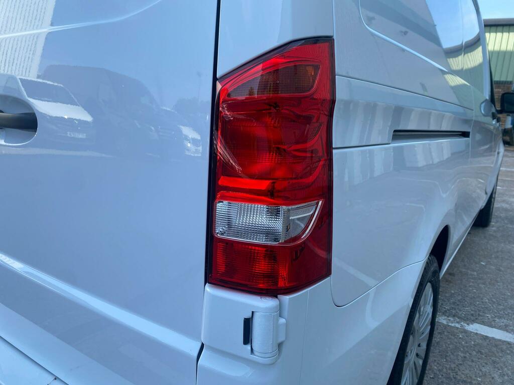 Mercedes-Benz eVito 116 E 66Kwh Progressive Fwd L2 6Dr Lwb White #40