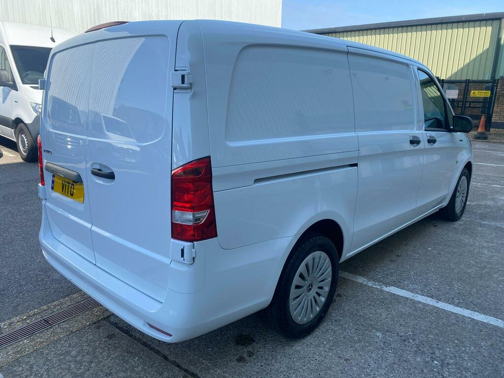 Mercedes-Benz eVito 116 E 66Kwh Progressive Fwd L2 6Dr Lwb White #9