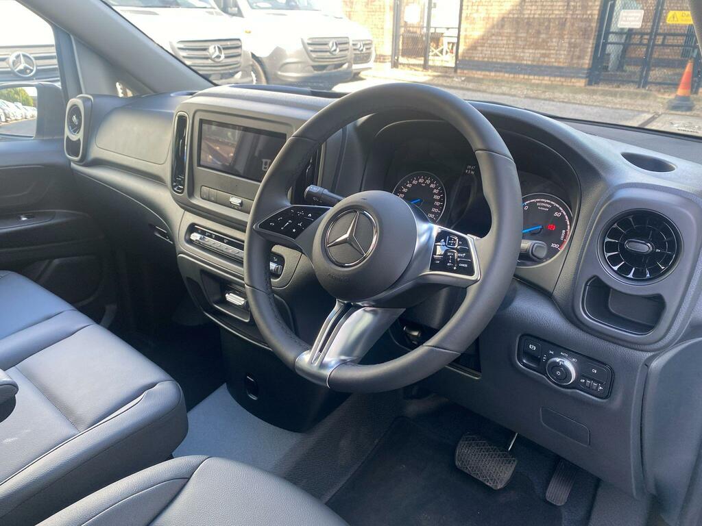 Mercedes-Benz eVito 116 E 66Kwh Progressive Fwd L2 6Dr Lwb White #17