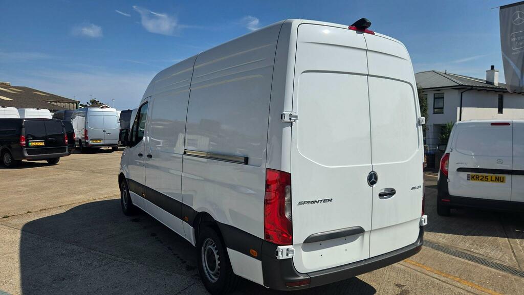 Mercedes-Benz Sprinter 2.0 315 Cdi Pro Rwd L2 H2 Euro 6 Ss White #5