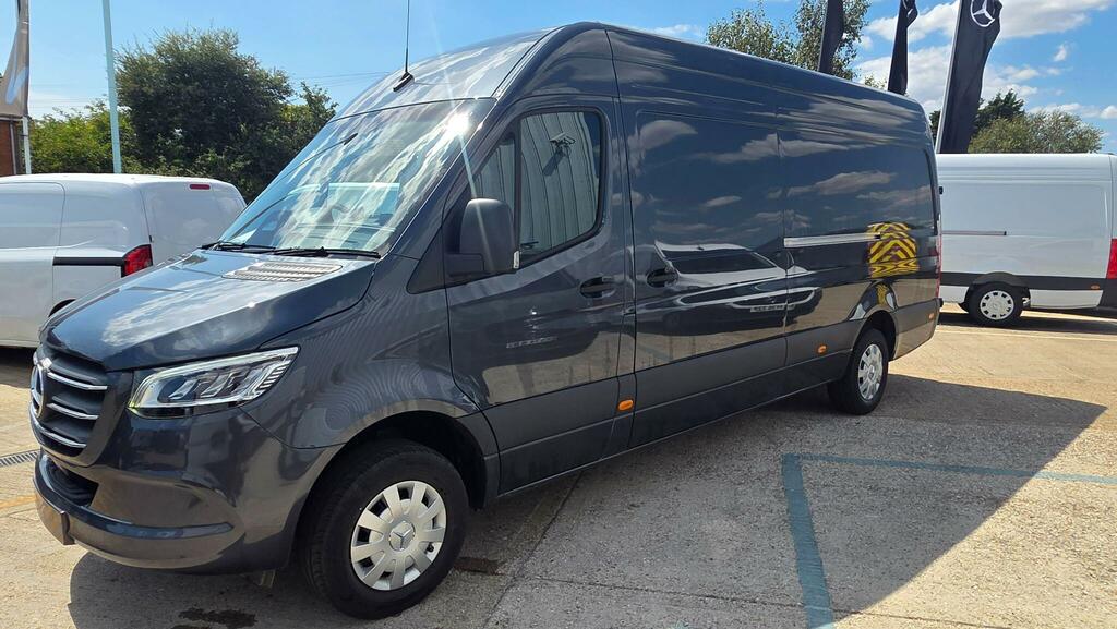 Mercedes-Benz Sprinter 2.0 315 Cdi Pro G-tronic Rwd L3 H2 Euro 6 Ss Grey #4