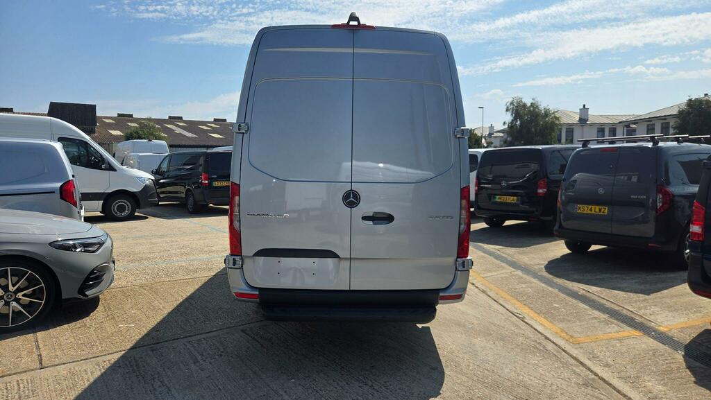 Mercedes-Benz Sprinter 2.0 315 Cdi Pro G-tronic Rwd L3 H2 Euro 6 Ss Silver #5