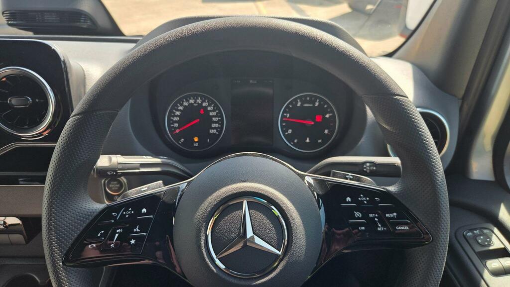 Mercedes-Benz Sprinter 2.0 315 Cdi Select G-tronic Rwd L3 H2 Euro 6 Ss Silver #17