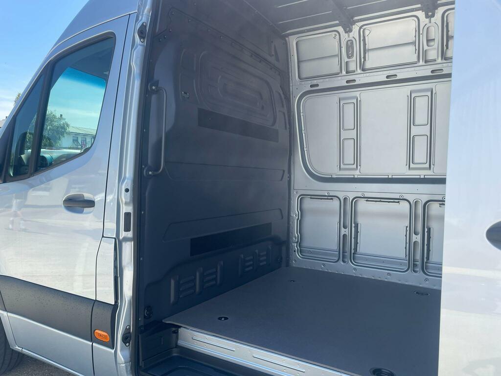 Mercedes-Benz Sprinter 2.0 315 Cdi Progressive G-tronic Rwd L3 H2 Euro 6 Silver #19