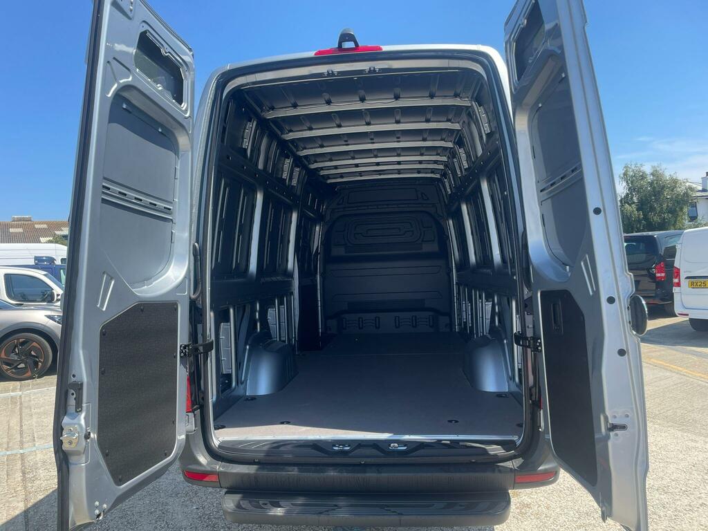 Mercedes-Benz Sprinter 2.0 315 Cdi Progressive G-tronic Rwd L3 H2 Euro 6 Silver #18
