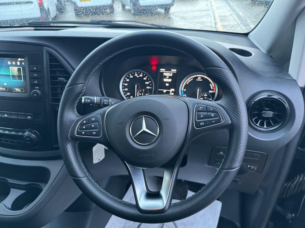 Mercedes-Benz eVito Mercedes-benz Vito Mercedes-benz Vito Mercedes-ben Black #13