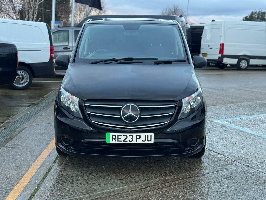 Mercedes-Benz eVito Mercedes-benz Evito 100Kwh Pro Tourer Black #2