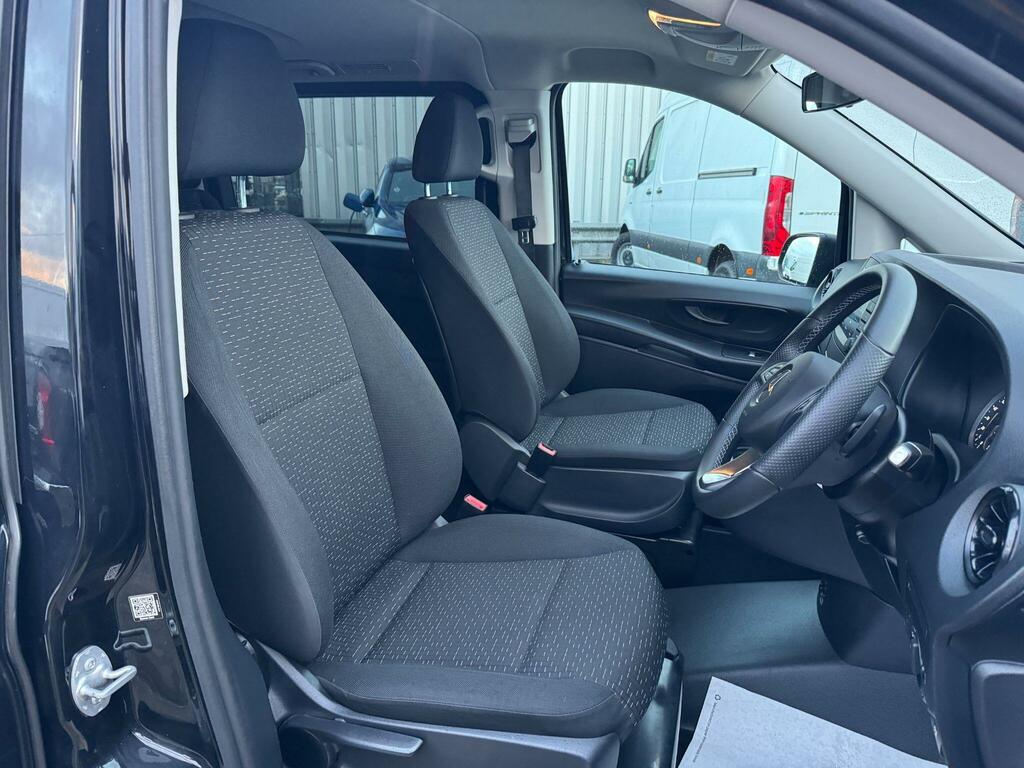 Mercedes-Benz eVito Mercedes-benz Vito Mercedes-benz Vito Mercedes-ben Black #11