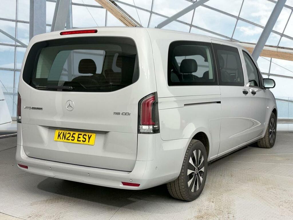 Mercedes-Benz Vito Vito 114 Cdi Pro 9-Seater 9G-tronic Black #9