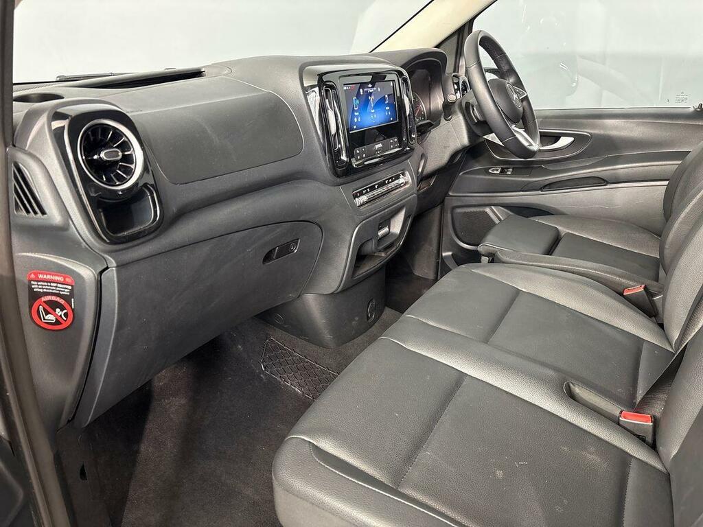 Mercedes-Benz Vito Vito 114 Cdi Pro 9-Seater 9G-tronic Black #10
